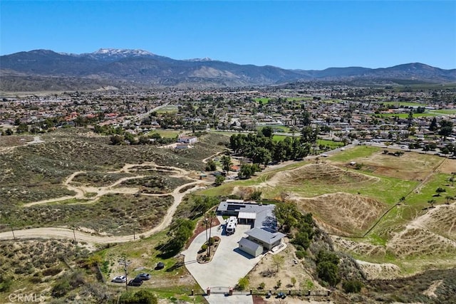 bird's eye view featuring a mountain view