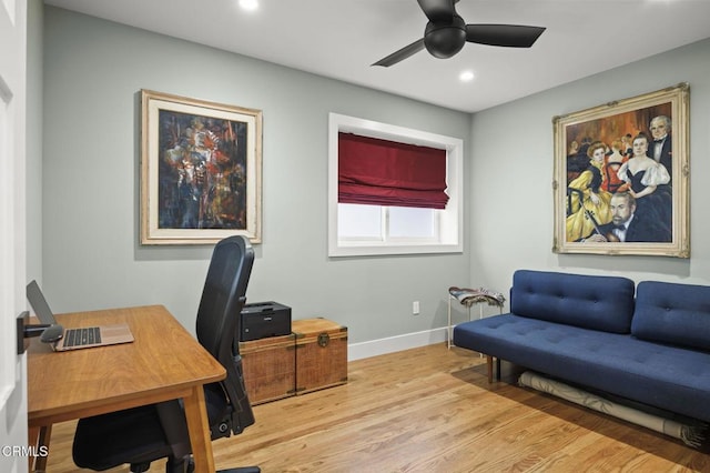 office area featuring recessed lighting, light wood-style floors, baseboards, and ceiling fan