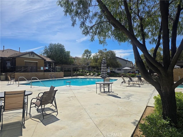 33971 Lily Rd, Yucaipa, CA 92399 - community pool with a patio