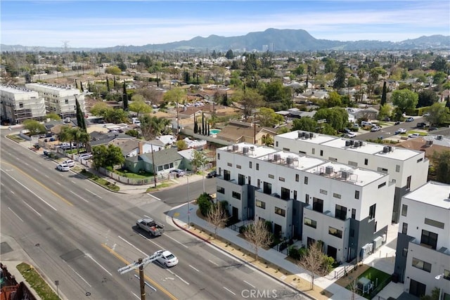 bird's eye view with a mountain view