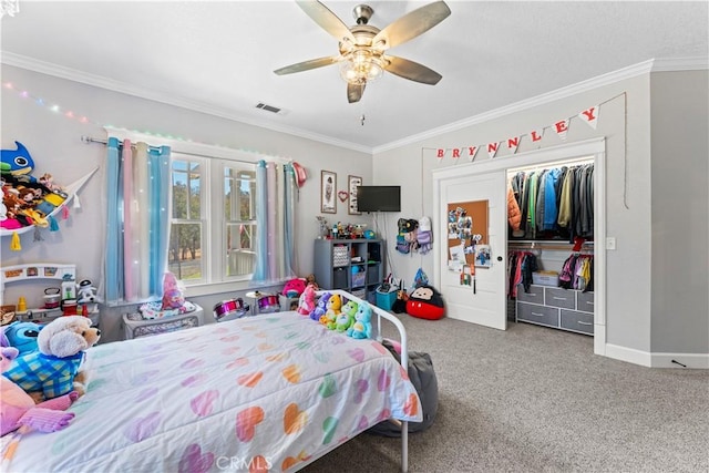 carpeted bedroom with crown molding, a ceiling fan, and visible vents