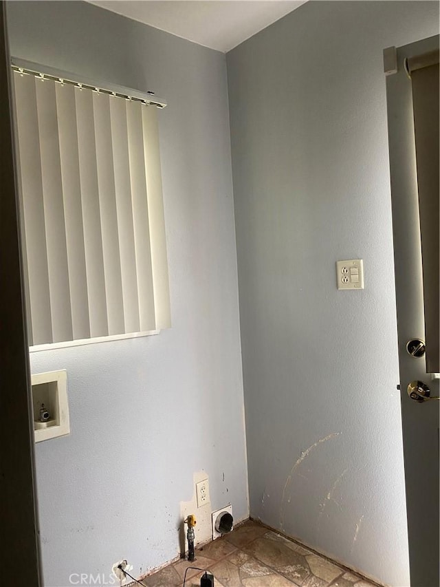 washroom with washer hookup, laundry area, and gas dryer hookup