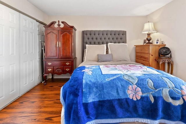 1335 Massachusetts Ave Unit 202, Riverside, CA 92507 - bedroom with dark wood finished floors and a closet