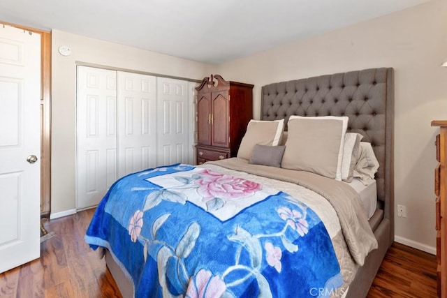 1335 Massachusetts Ave Unit 202, Riverside, CA 92507 - bedroom with wood finished floors and a closet