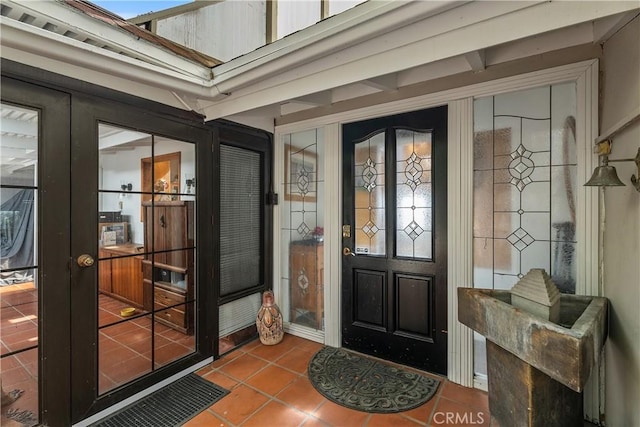535 Mystic Way, Laguna Beach, CA 92651 - entrance to property featuring french doors