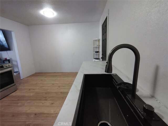 316 Mcbroom Ave, Barstow, CA 92311 - photo 14