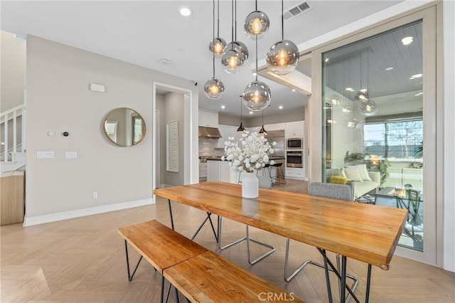 dining area featuring visible vents, recessed lighting, and baseboards