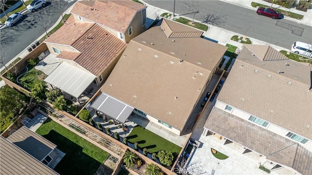 birds eye view of property featuring a residential view