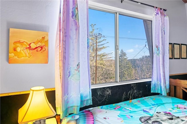 26509 Lake Forest Dr, Twin Peaks, CA 92391 - view of bedroom