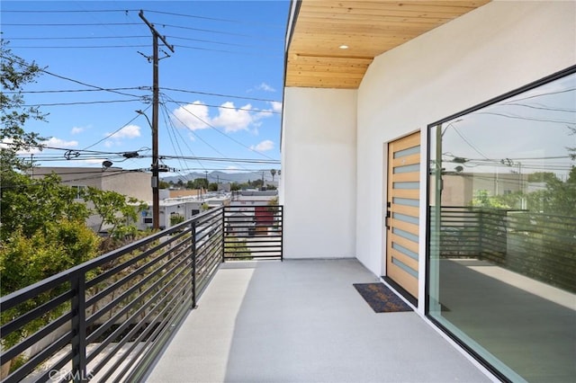 914 N Catalina St, Burbank, CA 91505 - view of balcony