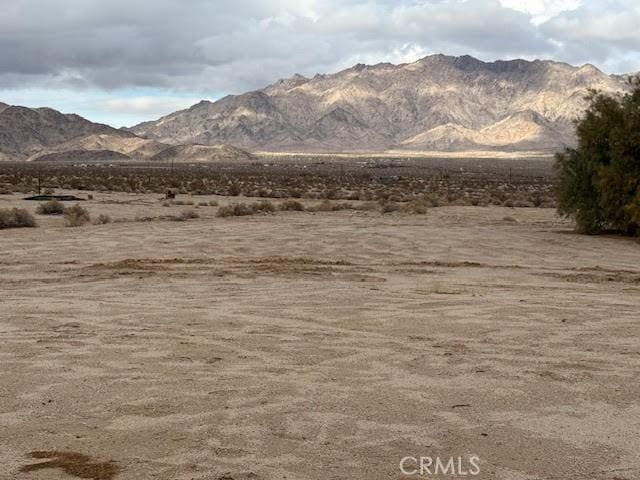 view of mountain feature