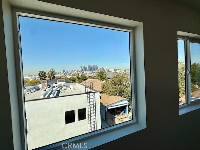 interior details with a city view