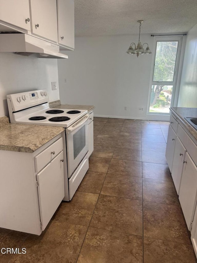 kitchen with white range with electric cooktop, white cabinets, under cabinet range hood, a textured ceiling, and a notable chandelier