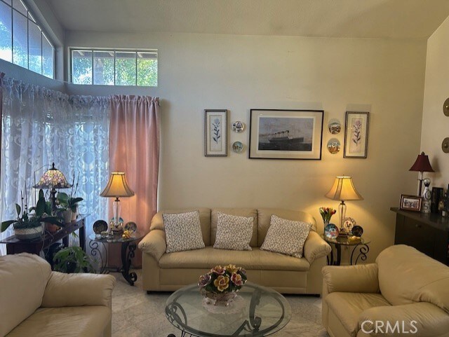 30103 Desert Rose Dr, Castaic, CA 91384 - view of living area