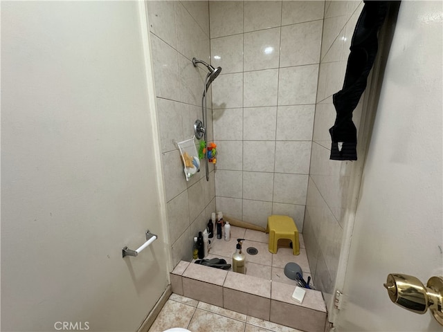 18620 Hatteras St Unit 166, Tarzana, CA 91356 - bathroom featuring a tile shower and tile patterned flooring