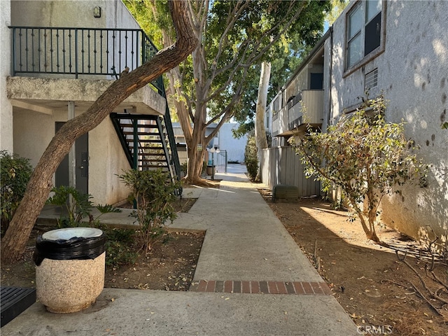 18620 Hatteras St Unit 166, Tarzana, CA 91356 - view of property's community with stairs