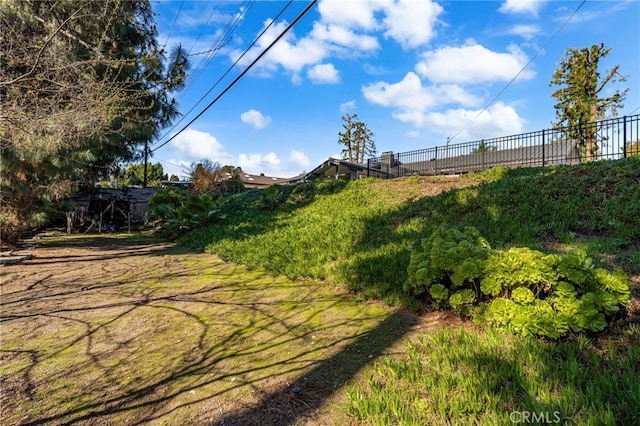 view of yard featuring fence