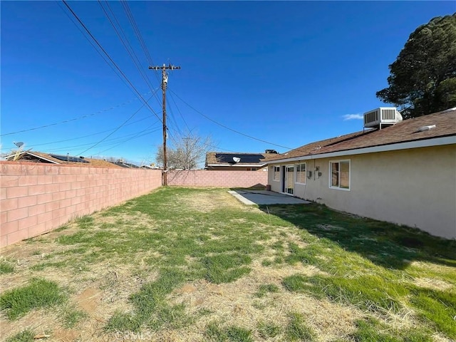 45541 Sancroft Ave, Lancaster, CA 93535 - view of yard with central air condition unit