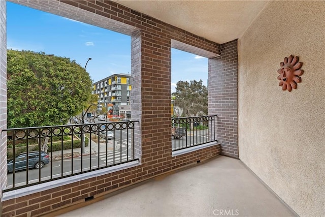 395 E 4th Unit 25, Long Beach, CA 90802 - view of balcony