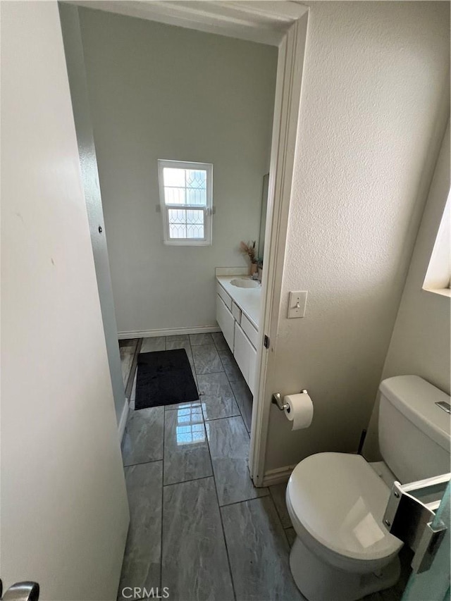 14199 Auburn Ct, Victorville, CA 92394 - photo 23