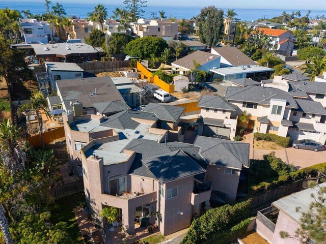 birds eye view of property featuring a residential view