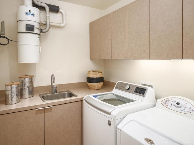 1001 Genter St Unit 9Ab, La Jolla, CA 92037 - laundry area featuring cabinet space and separate washer and dryer
