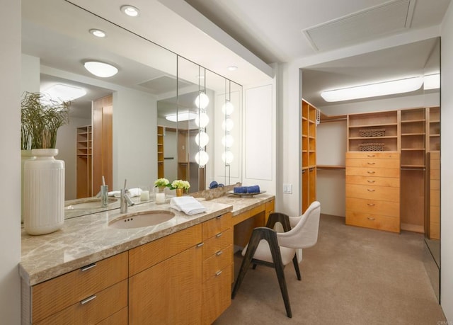 1001 Genter St Unit 9Ab, La Jolla, CA 92037 - bathroom with vanity and a walk in closet