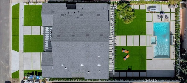 5012 Enfield Ave, Encino, CA 91316 - drone / aerial view of a pool