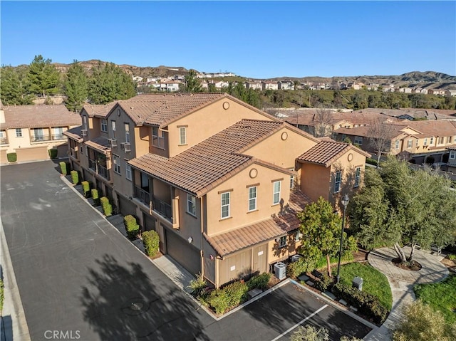 drone / aerial view featuring a residential view