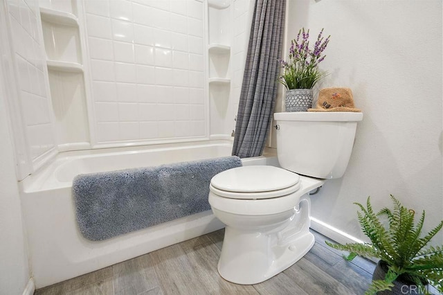 358 Mainsail Rd, Oceanside, CA 92054 - bathroom featuring shower / bathtub combination with curtain and wood finished floors