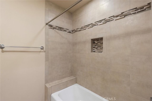 full bath with shower / washtub combination