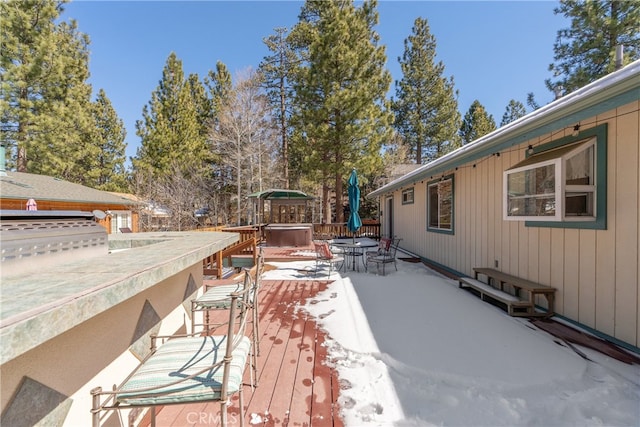 deck featuring outdoor dining space