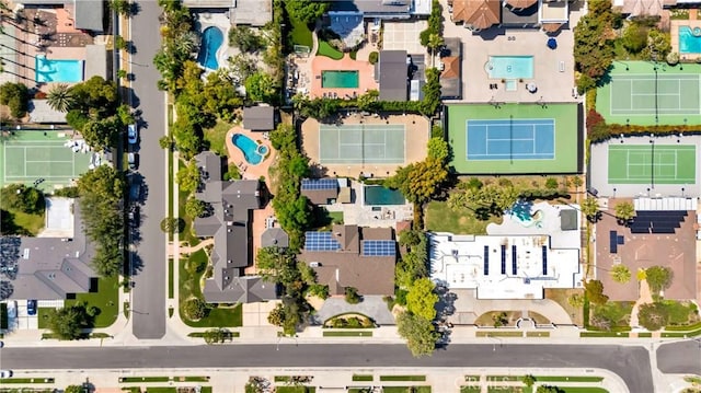 5441 Calvin Ave, Tarzana, CA 91356 - bird's eye view featuring a residential view
