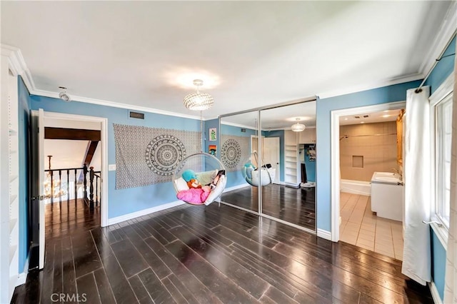 5441 Calvin Ave, Tarzana, CA 91356 - interior space with wood finished floors, baseboards, ornamental molding, and visible vents