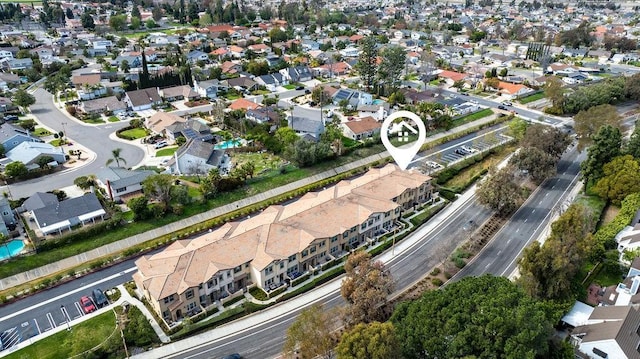 bird's eye view with a residential view