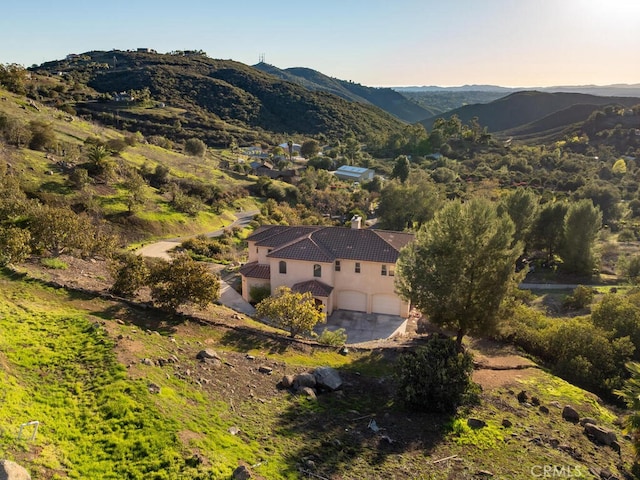 bird's eye view with a mountain view