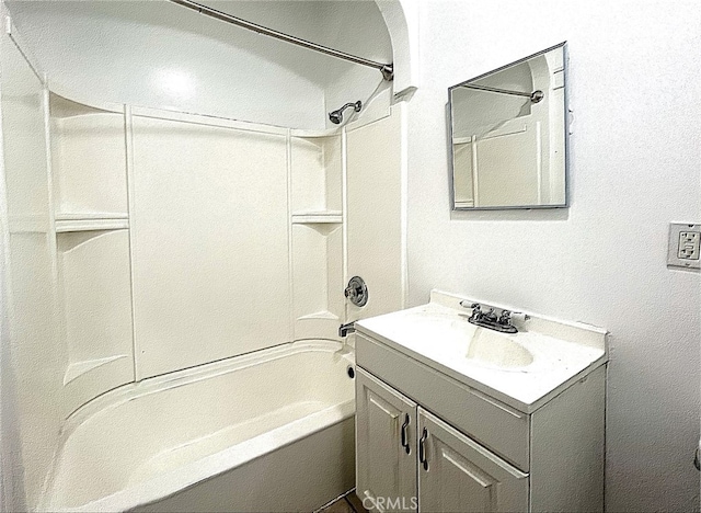 332 W 9th St, Long Beach, CA 90813 - bathroom with tub / shower combination and vanity