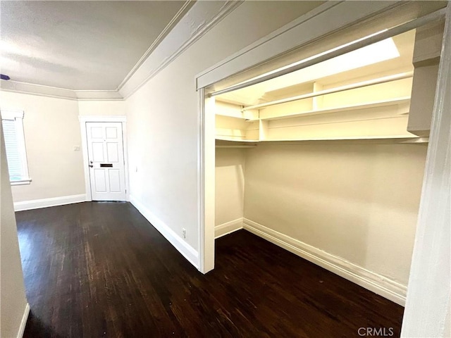 332 W 9th St, Long Beach, CA 90813 - corridor featuring baseboards, wood finished floors, and crown molding