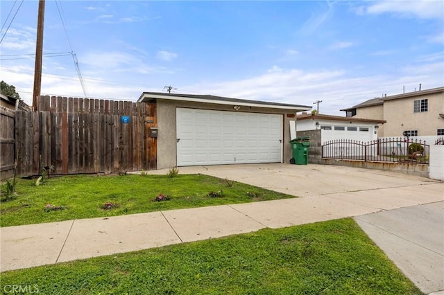 garage with fence