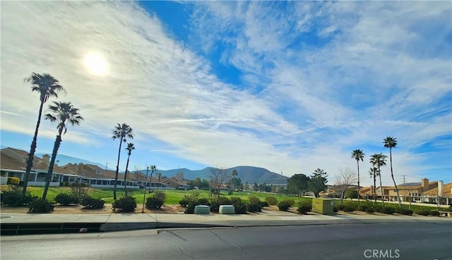 view of mountain feature with a residential view