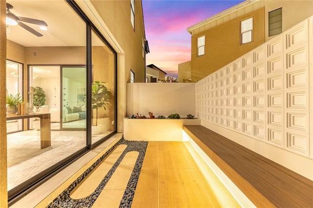 450 Chorus, Irvine, CA 92618 - exterior space