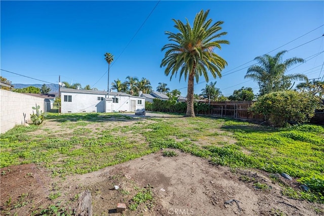 view of yard featuring a fenced backyard