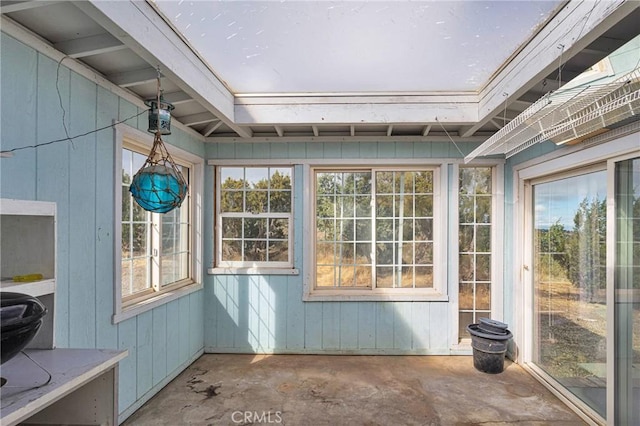 view of unfurnished sunroom