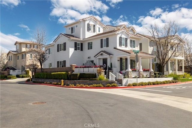 view of front of home featuring a residential view