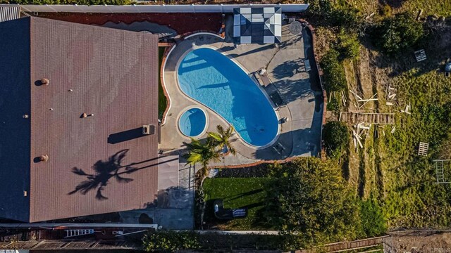 birds eye view of property