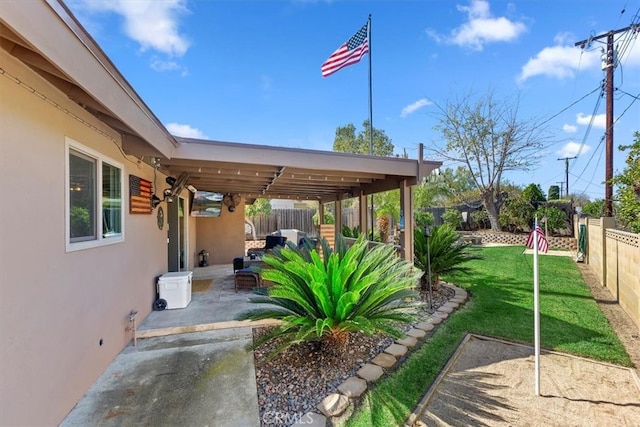 exterior space featuring a fenced backyard