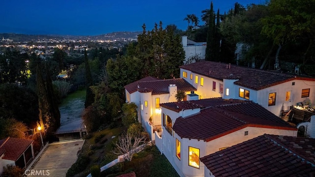 view of aerial view at twilight