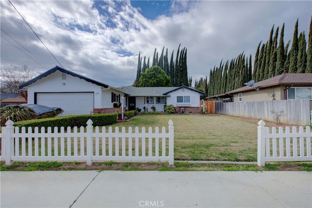 single story home with fence, driveway, stucco siding, a front lawn, and a garage