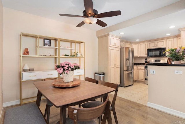 dining space featuring recessed lighting, baseboards, light wood-style floors, and a ceiling fan