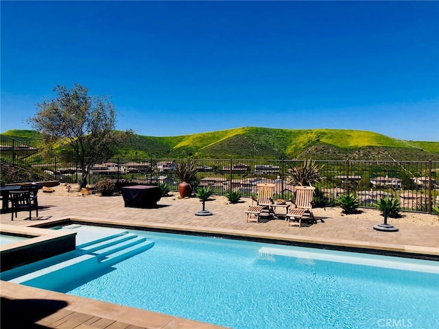 31801 Via Granada, San Juan Capistrano, CA 92675 - photo 2